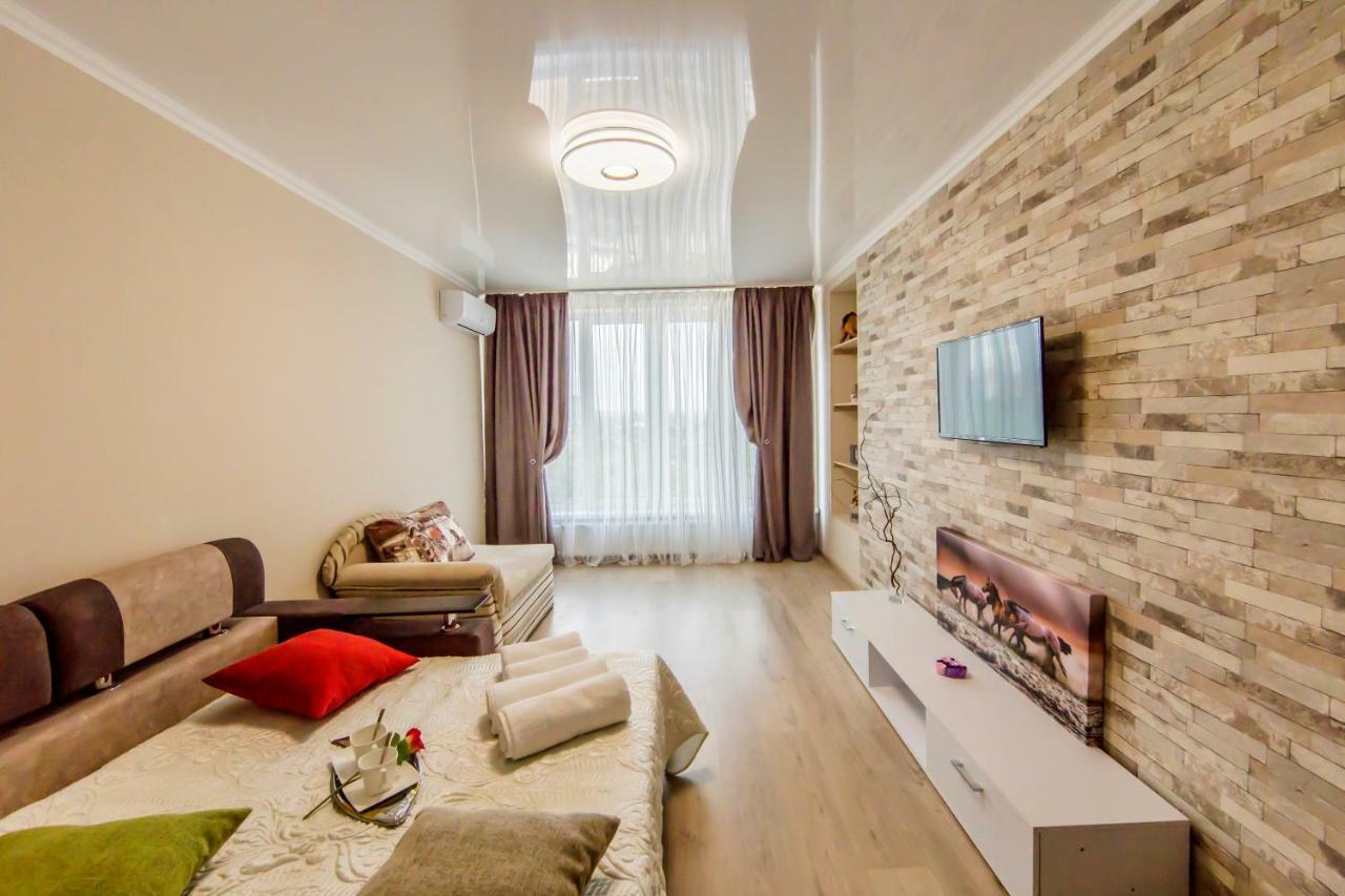The Best Rest In This Stylish, Cozy Apartament. Apartamento Kiev Exterior foto